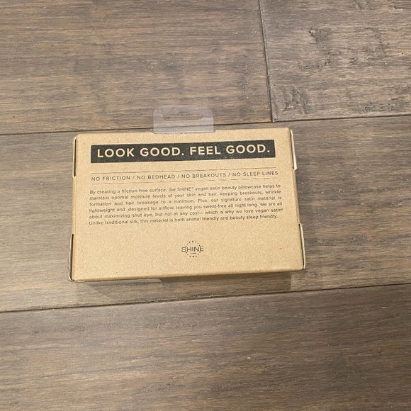 NEW - Night Shine Vegan Satin Hydrating Standard Pillowcase  Charcoal - Picture 2 of 2